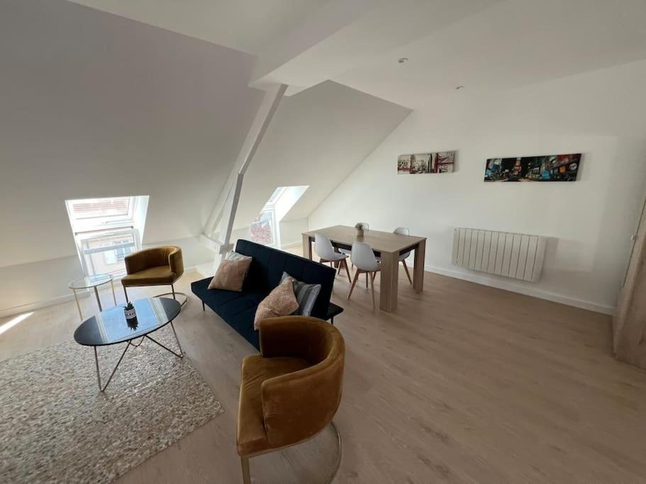 Appartement Neuf Proche Gare Margny-les-Compiegne Extérieur photo